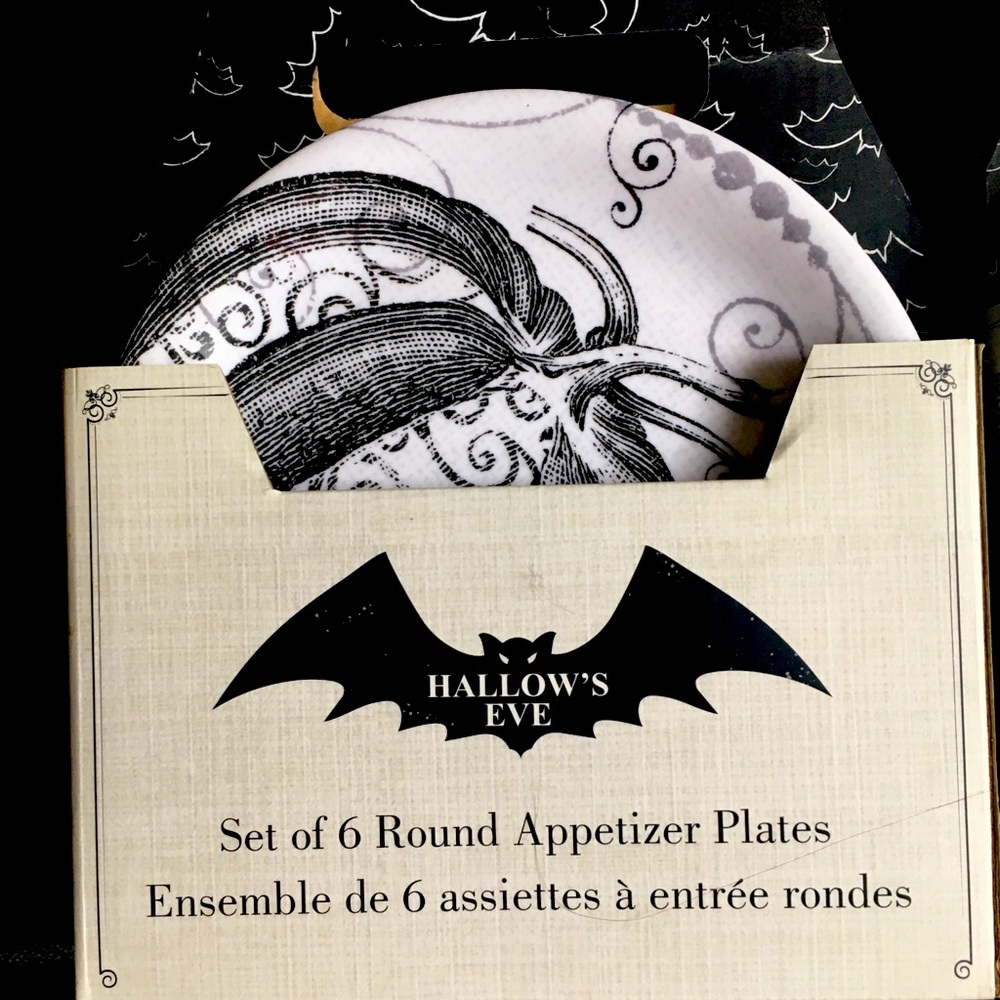 2 sets of 6 Halloween appetizers plates